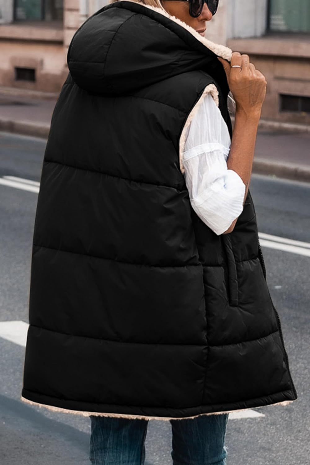 Cavara Hooded Vest